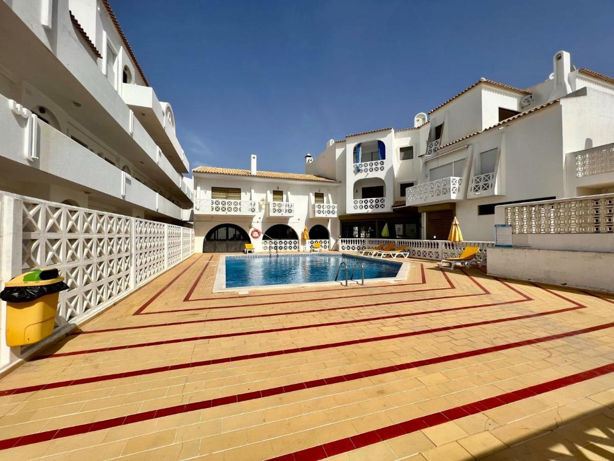 Albufeira Central 3 With Pool By Homing Esterno foto