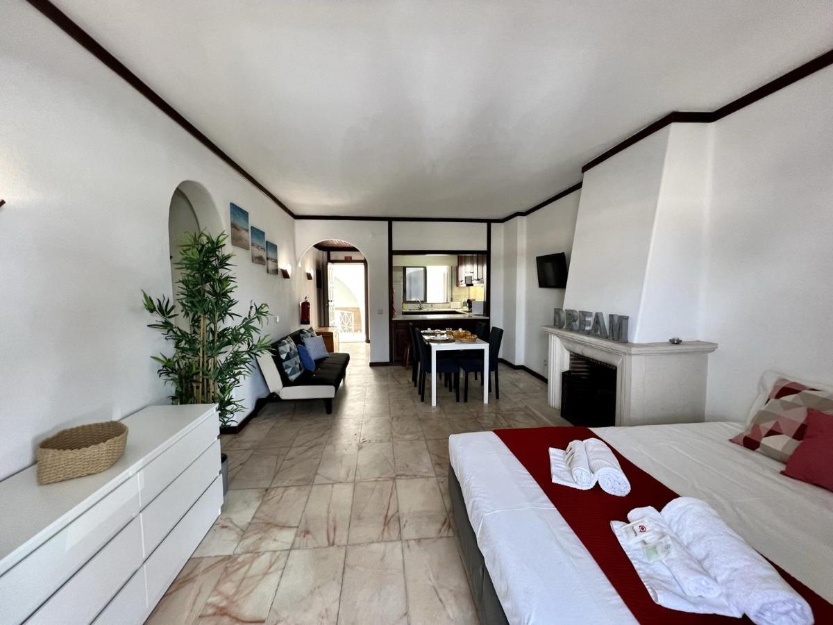 Albufeira Central 3 With Pool By Homing Esterno foto